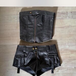 Edikted Short and corset set